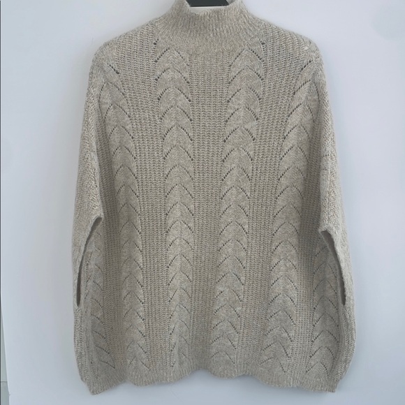 Akamai + Kin Cream Sweater Poncho Pointelle Cable Knit Design and Relaxed Fit OS - Picture 5 of 17